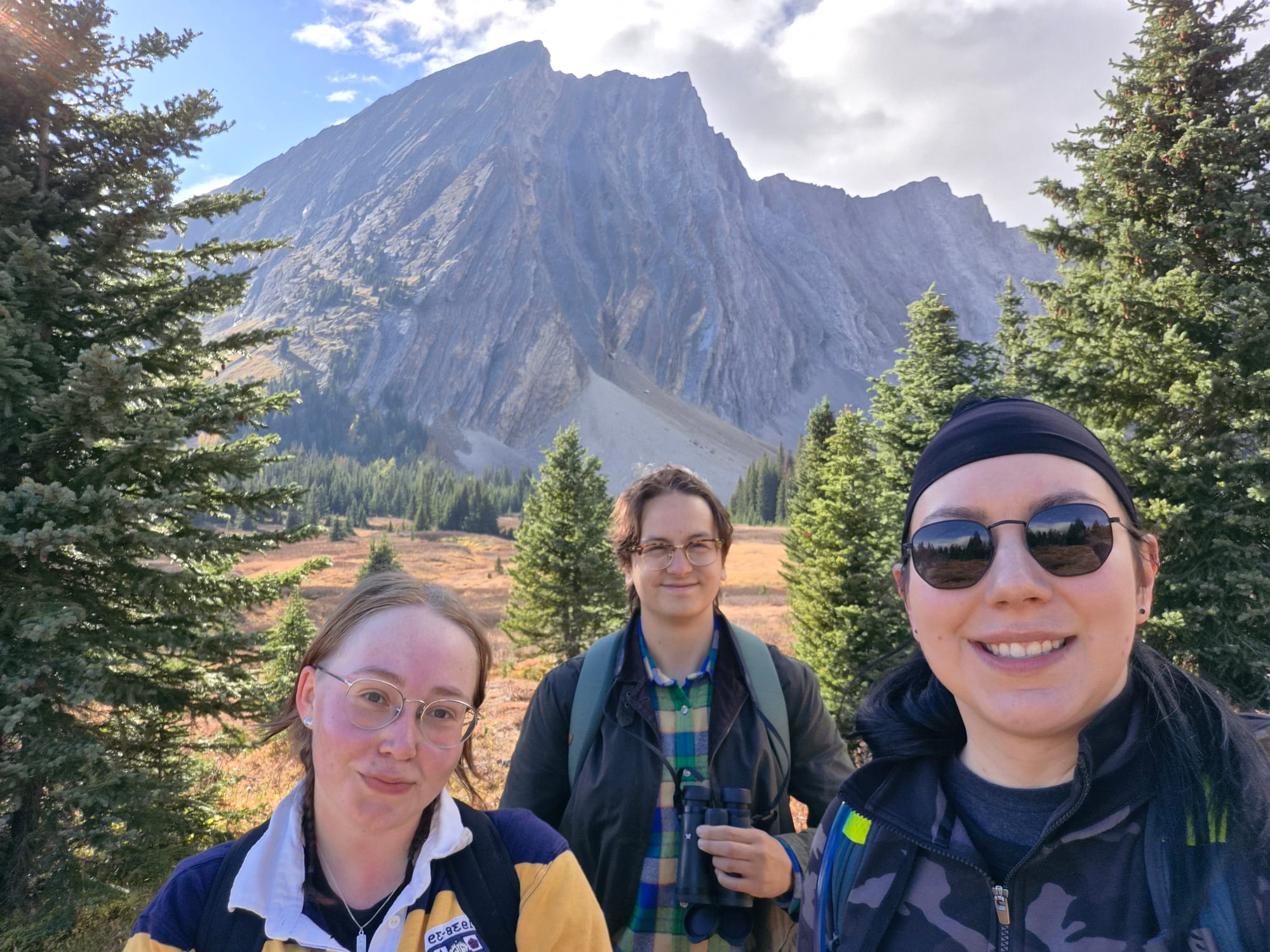 Looking for Larches at Chester Lake